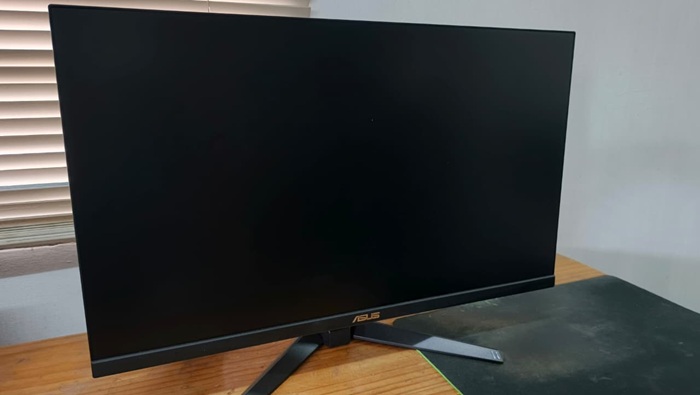 Review TUF Gaming VG259QMR5A Polos