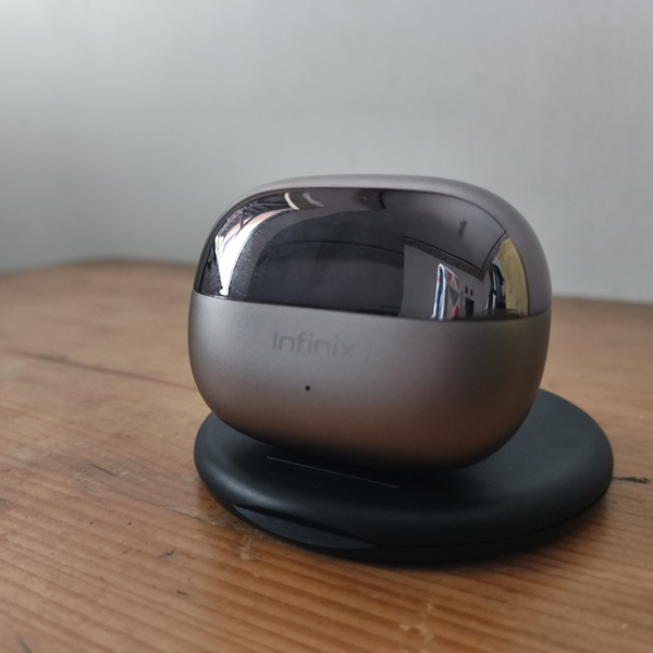 Review Infinix XBuds N5 case